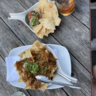 Guac and nachos