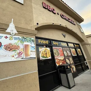 Front of Hi BBQ Chicken