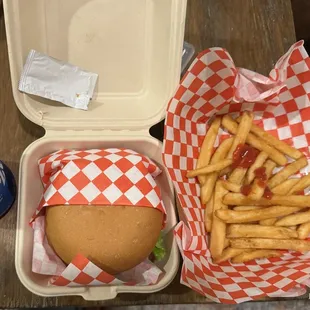 Cheeseburger and fries