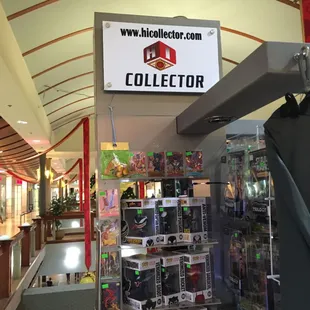 Hicollector at the Pearlridge center!!!