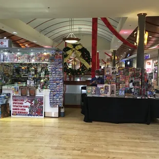 Pearlridge center seasonal 2020 kiosk now open!!!