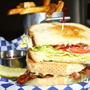 BLT