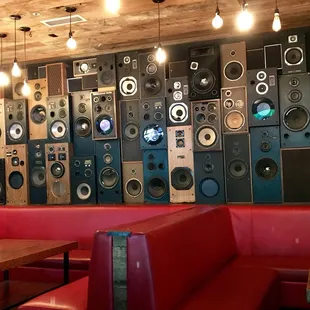 Very cool accent wall.