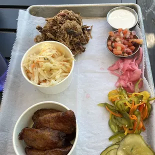 food, chicken wings and fried chicken