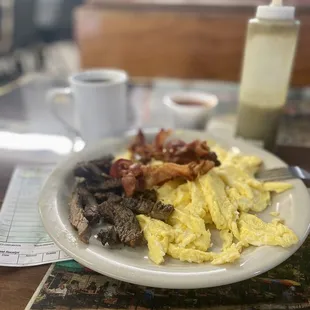 Steak, eggs &amp; bacon (à la carte)