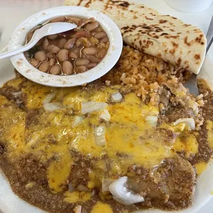 a plate of mexican food