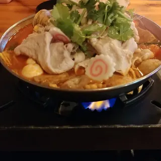 5. Stinky Tofu Hot Pot