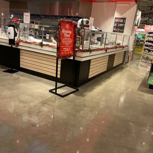 the inside of a restaurant