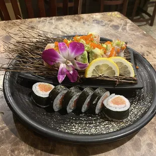 Salmon Cut roll, Crazy Monkey