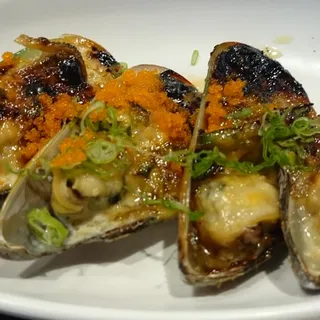 10. Baked Green Mussels