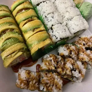 Very nice flavor overall. Thankfully not drowning in sauces.