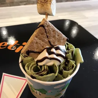 3. Green Forest Rolled Ice Cream