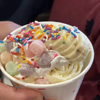 4. Magic Fruit Rolled Ice Cream