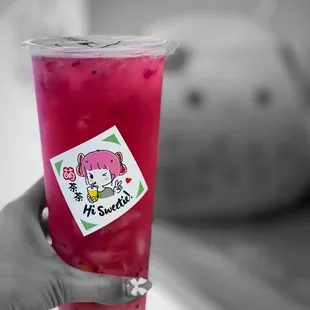 Pinky Lady @whaevaeats