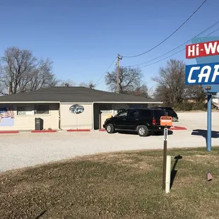 ramen and noodles, outside