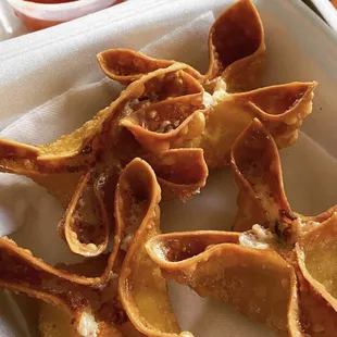 Crab Cheese Wontons (4)