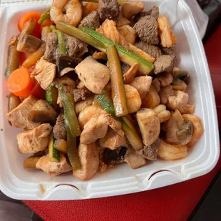 Filet, Chicken and Shrimp Hibachi