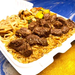 eef and noodles in a styrofoam container