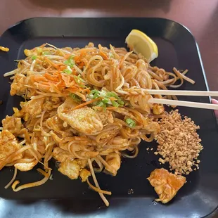 Chicken Pad Thai Noodles