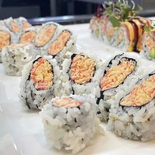 sushi, sashimi, sushi and sashimi, food