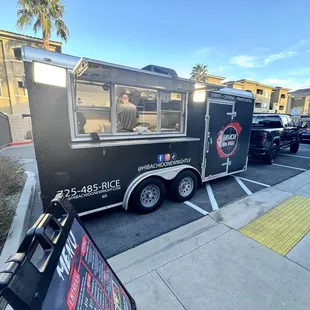 The Food Truck visiting apartment communities