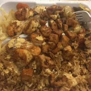 The chicken and shrimp hibachi! It was awesome! I&apos;ll be back!