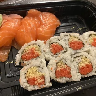 S7. Spicy Tuna Roll and Salmon Sashimi (Priced per Piece)