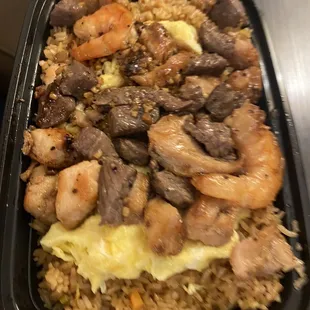 House special F5. Combo Fried Rice