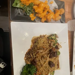 food, ramen and noodles