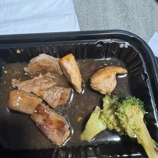 Chicken and scallops hibachi (wrong order but still good)