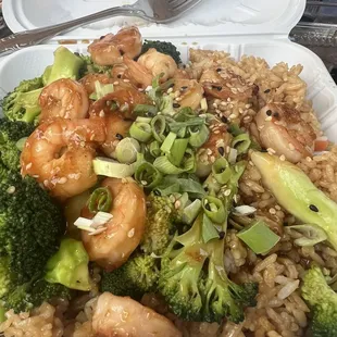 Shrimp hibachi sub broccoli for veggies