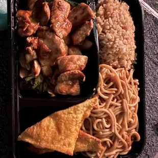 chicken Deluxe Bento
