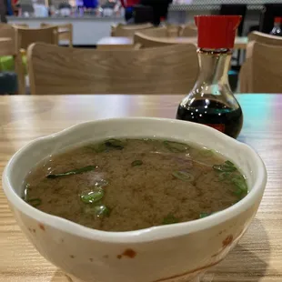 Miso soup served hot, and before my entree. Good timing!