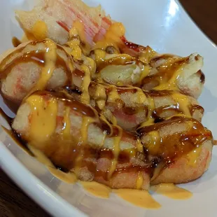 Fantasy Island is a crab rangoon without the wrapper, absolutely stunning!