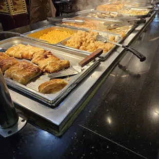 Apple pie warmed, shrimp, Mac and Cheese