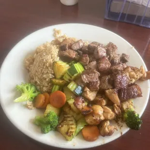 Chicken and Rib-Eye Steak and Chicken extra broccoli