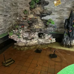 Another angle of the fish fountain