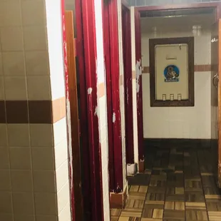 The bathrooms were clean but the esthetic never came into the building. Dirty walls on the outside of the kitchen.