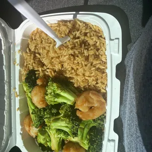 Shrimp and broccoli with fried rice