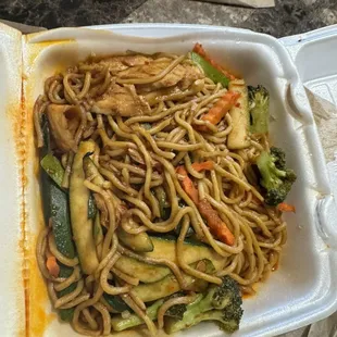 Full order of chicken chow mein.