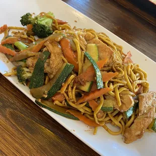 Mein Noodles with Chicken (very good)