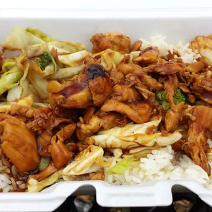 teriyaki chicken w. mixed vegetables and white rice!