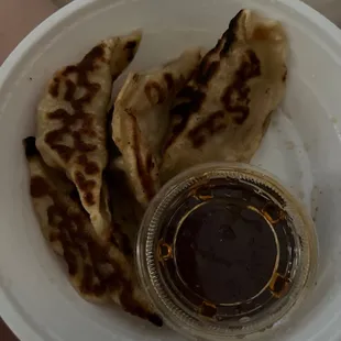 Burnt 6 Pieces Gyoza