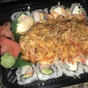 Super Volcano Roll It was fresh and delicious!!