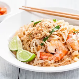 shrimp pad thai delicious！