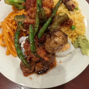 Lo mean fried rice green beans ckn broccoli seaseme chicken