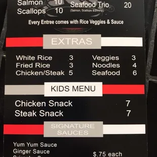 Comes with rice and veggies you can sub white rice or noodles please let us know if any allergies