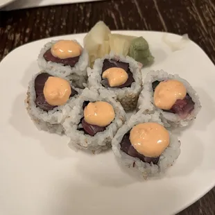 Spicy tuna roll