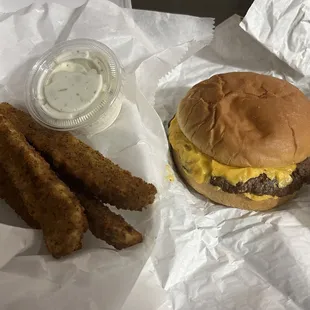 Cheeseburger and some stellar pickle spears