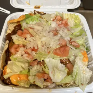 Nachos supreme. Chili has too many beans. Besides that, was good